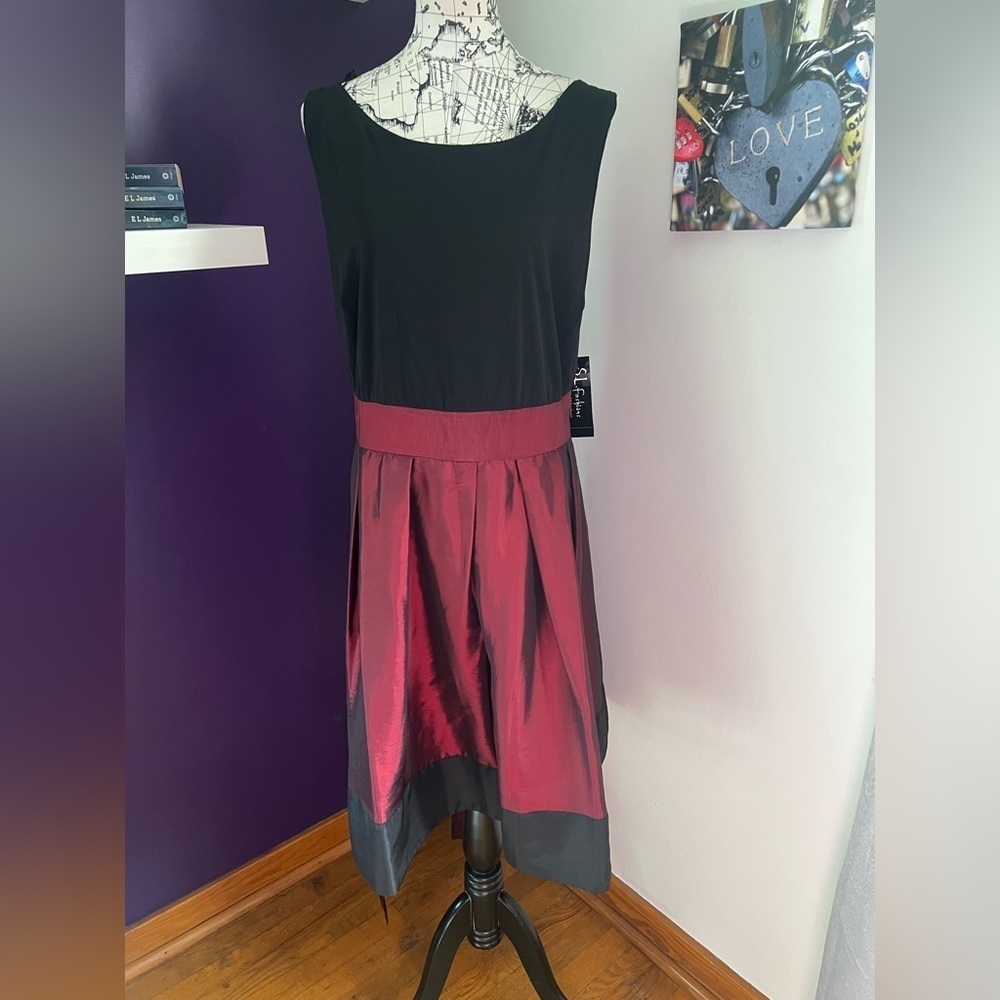 SL Fashions Plus Size Sleeveless Dress NWT